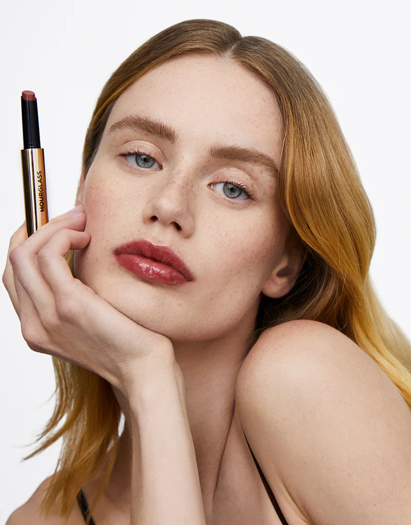 Hourglass Volumizing Glossy Stick -1.7g
