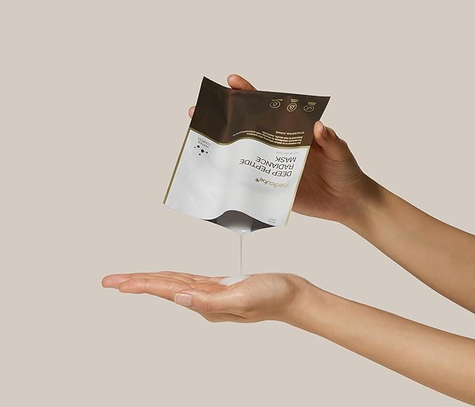 MEDICUBE deep peptide radiance mask (27ml)