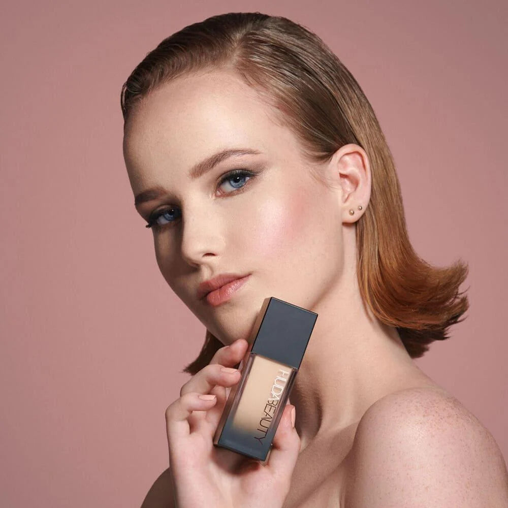 Huda Beauty Liquid Foundation Panna Vanilla 120B - 35 ml