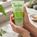 Simple Kind To Skin Refreshing Facial Gel Wash