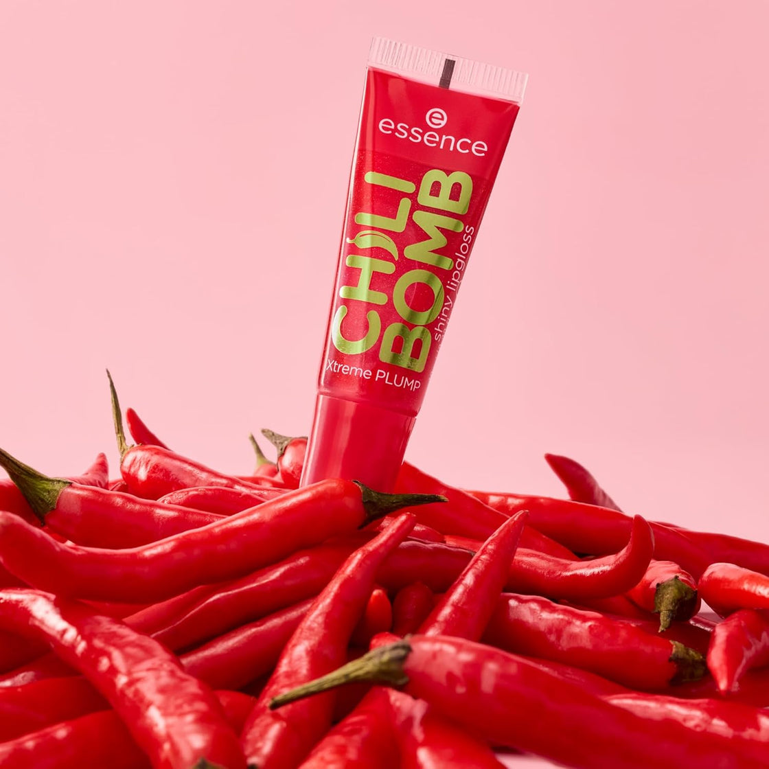 ESSENCE CHILI BOMB SHINY LIPGLOSS 01
