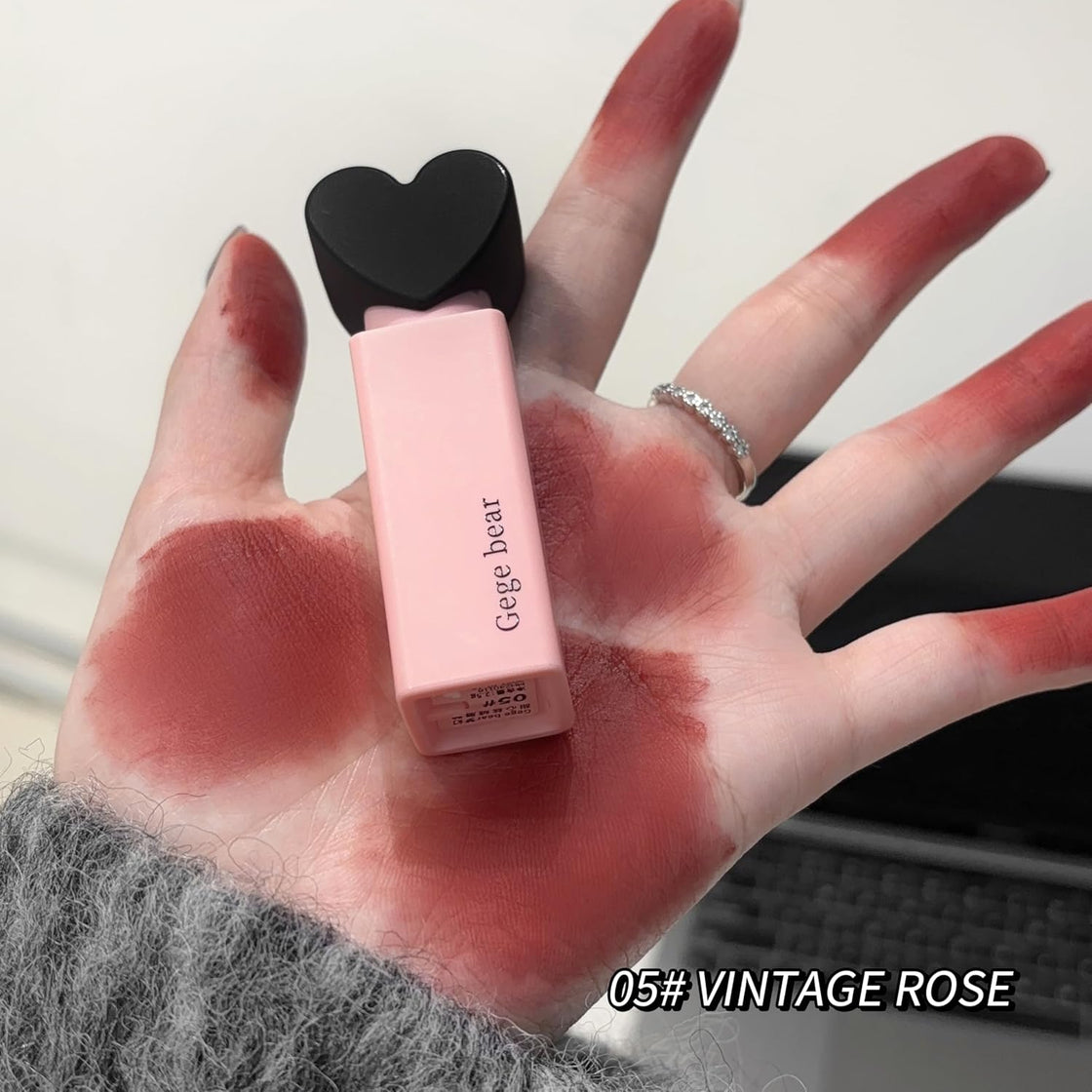 GEGE BEAR Dreamy Sweet Velvet Lip Glaze matte mist 2.5g