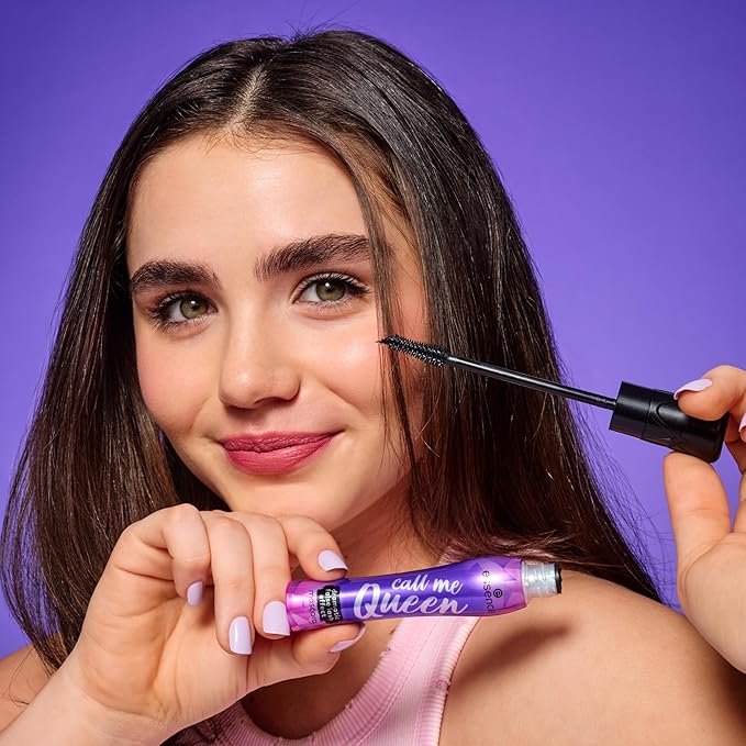 ESSENCE CALL ME QUEEN DRAMATIC FALSE LASH EFFECT MASCARA