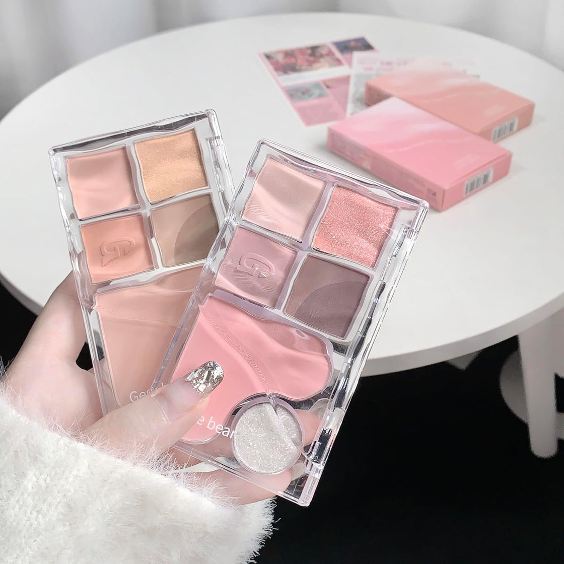 GEGE BEAR 6 Shade Eyeshadow Palette - #02 Strawberry Mood