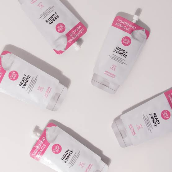 Cathy Doll Ready 2 White Lightening Foam Cleanser - 12ml
