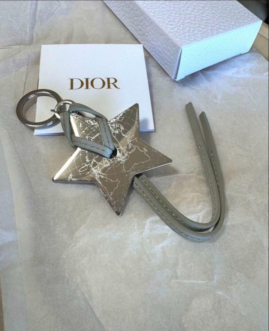 Dior Novelty Charm Key chain Shine Star Key ring